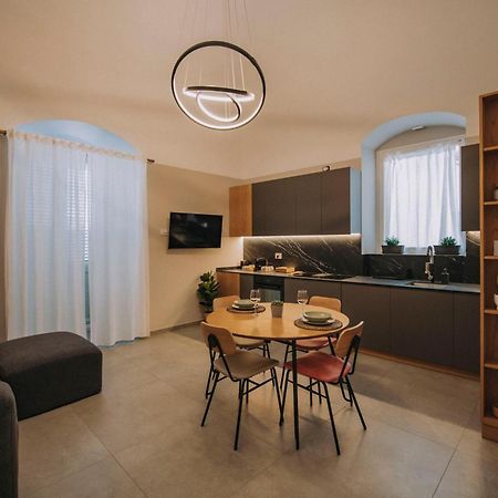 Sea Glow - Luxury Apartment Бишелье Экстерьер фото